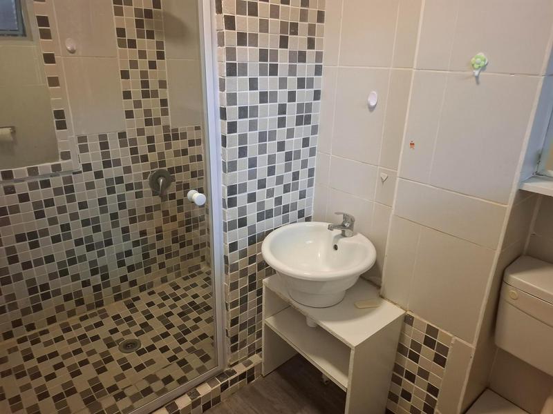 To Let 2 Bedroom Property for Rent in Glen Lilly Western Cape